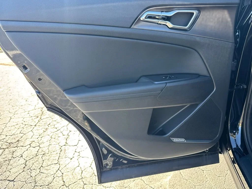 New 2026 Black Kia SX-Prestige image 22