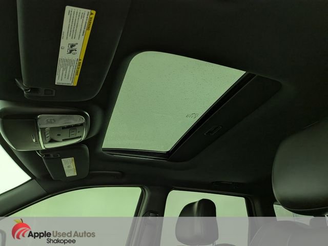Used 2015 White Jeep Altitude image 22