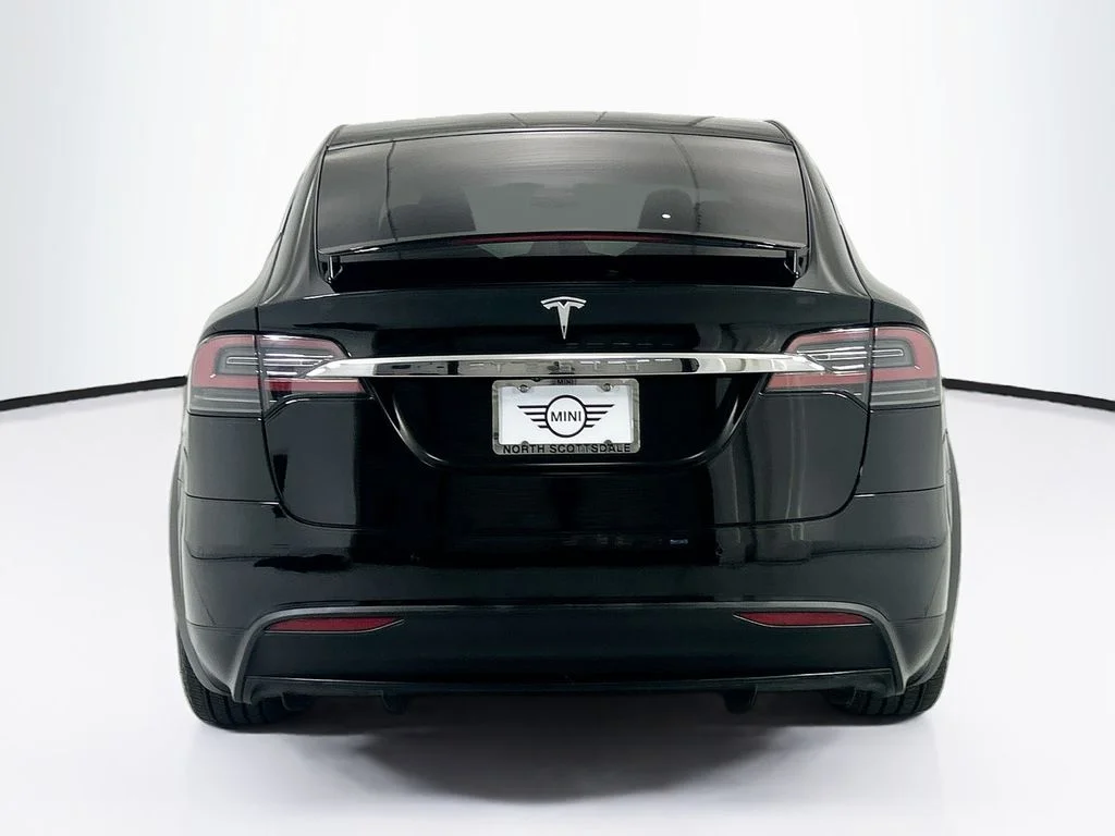 Used 2018 Black Tesla P100D image 6