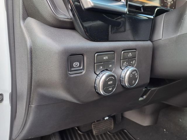 New 2026 Summit White GMC SLE image 15