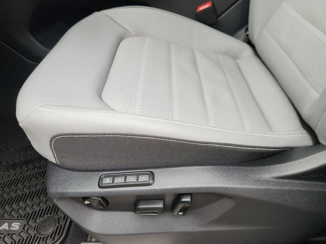 New 2026 Black Volkswagen 2.0T SEL image 20