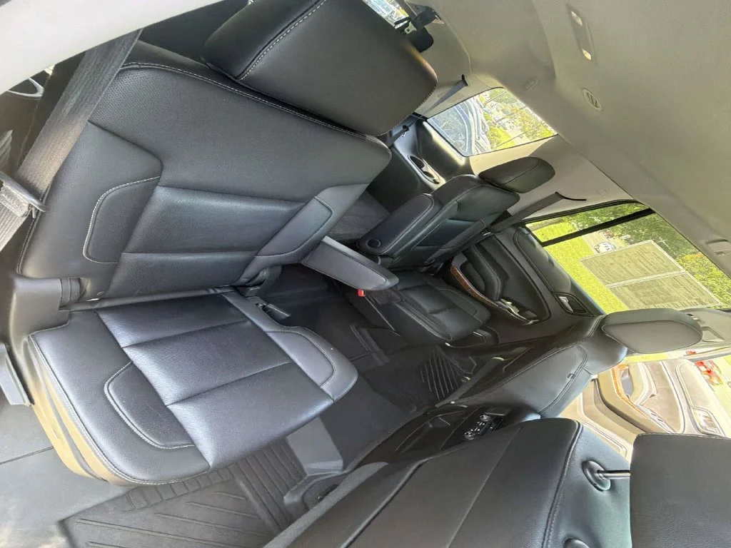 Used 2019 Black Chevrolet Premier image 28