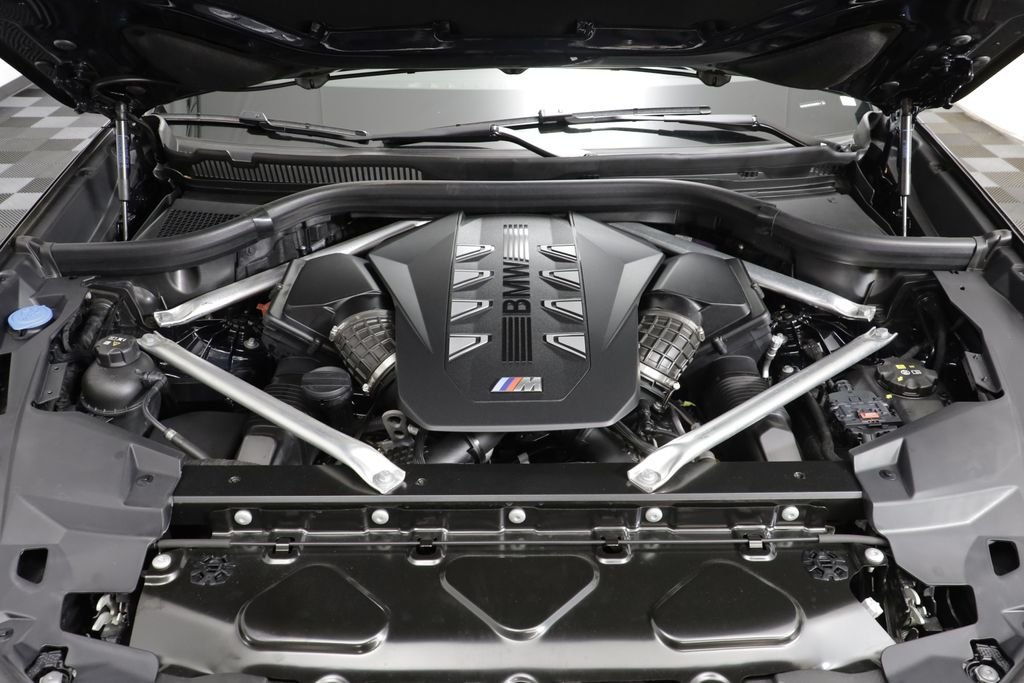 Certified Used 2026 Carbon Black Metallic BMW M60i image 24