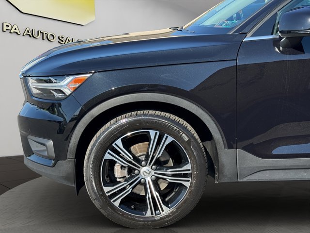 Used 2022 Black Volvo Inscription image 21