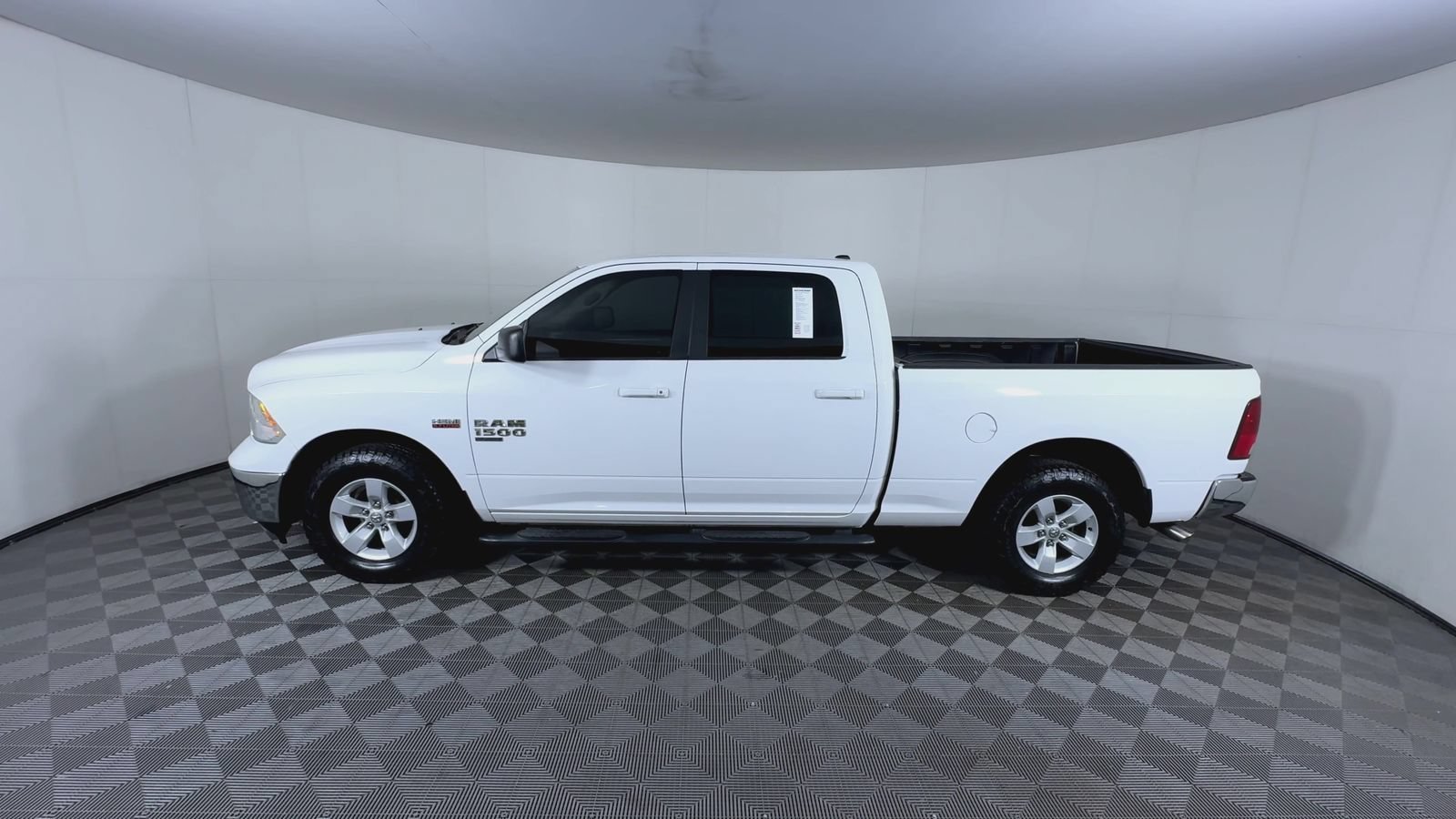Used 2019 Bright White Clearcoat Ram SLT image 5