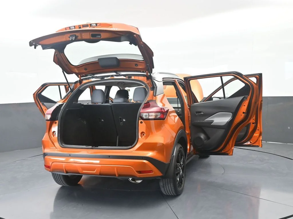 Used 2023 Monarch Orange Metallic/Super Black Nissan SR image 77