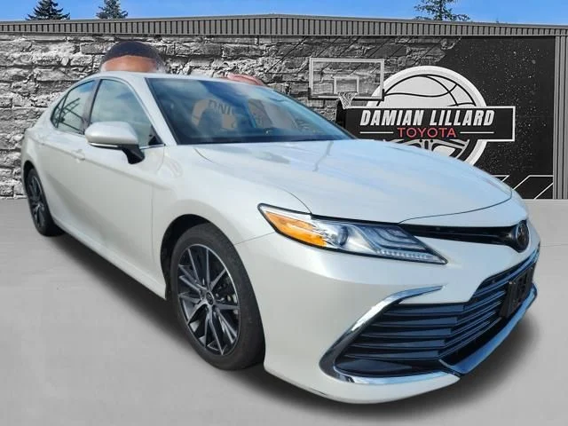 2023 Toyota Camry XLE