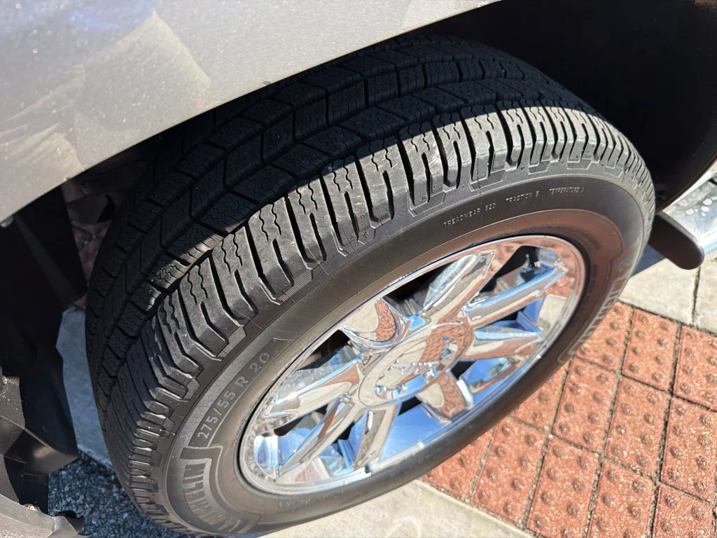 Used 2012 Gray GMC Denali image 11