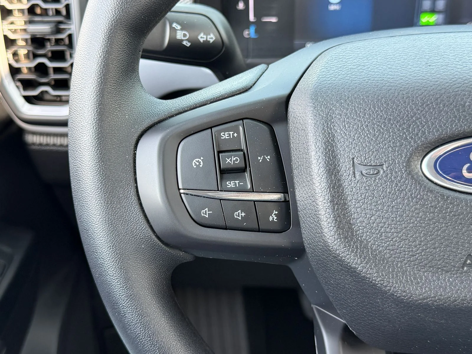 New 2026 Carbonized Gray Metallic Ford XL image 30