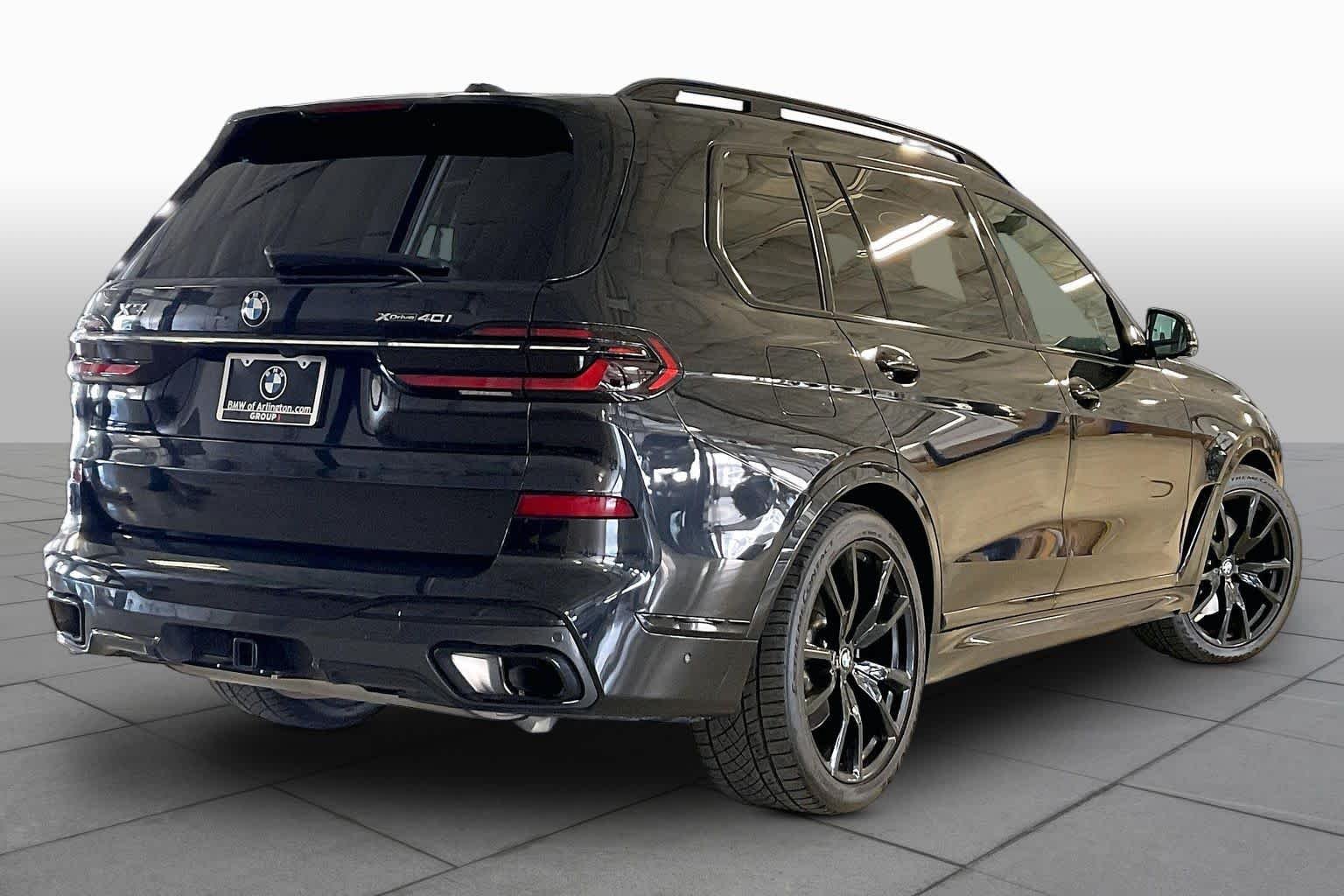 Used 2023 Black Sapphire Metallic BMW xDrive40i image 12