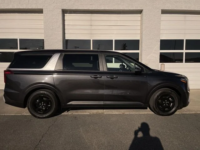 Used 2026 Gray Kia LXS image 1