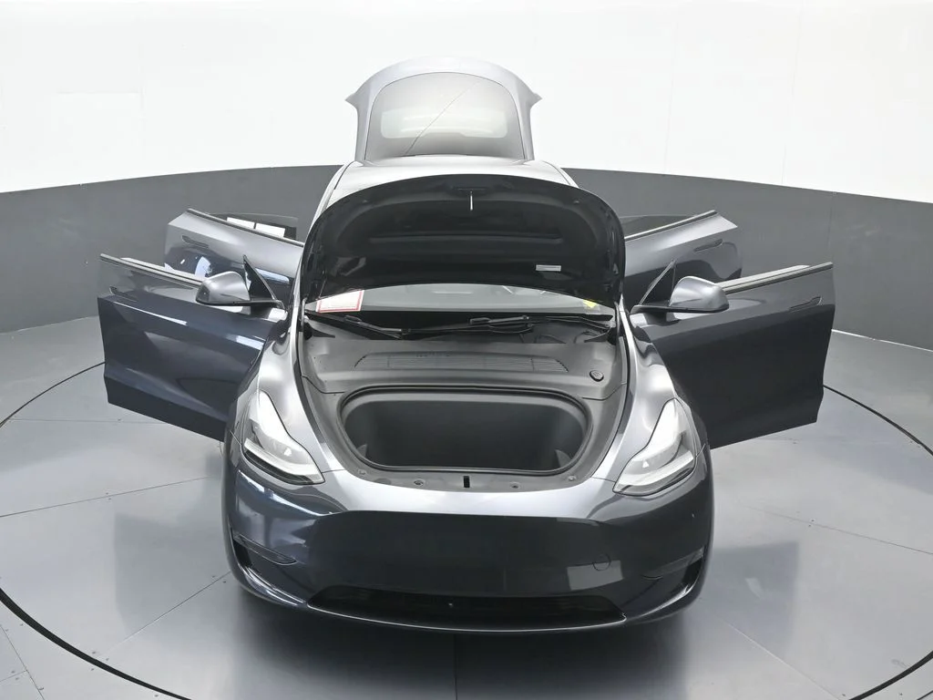 Used 2024 Gray Tesla Standard Range image 64