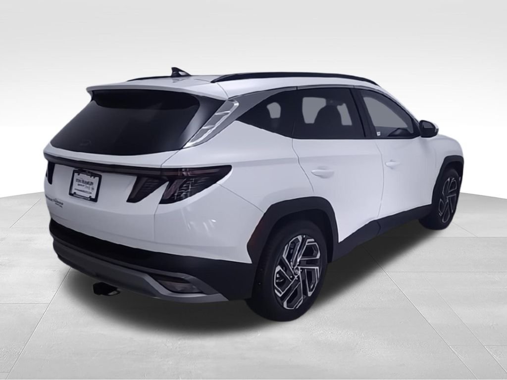 Used 2025 White Hyundai Limited image 9