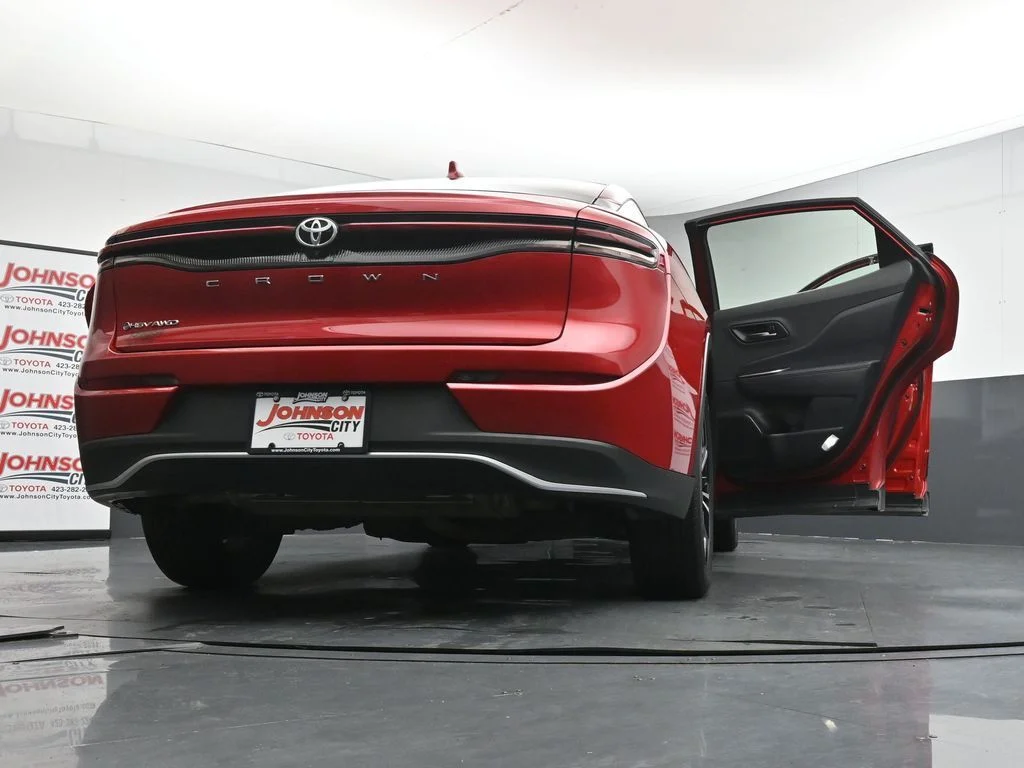 Used 2024 Red Toyota XLE image 42