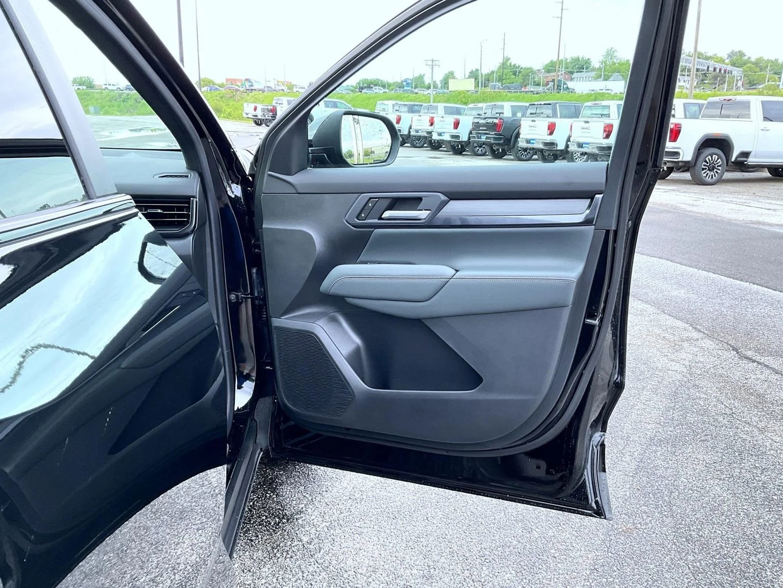New 2026 Ebony Twilight Metallic GMC AT4 image 16