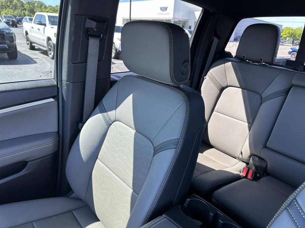 Used 2025 Black Chevrolet ZR2 image 12