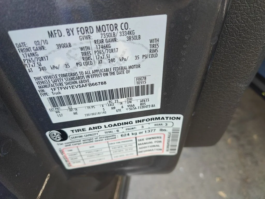 Used 2010 White Ford XLT image 14