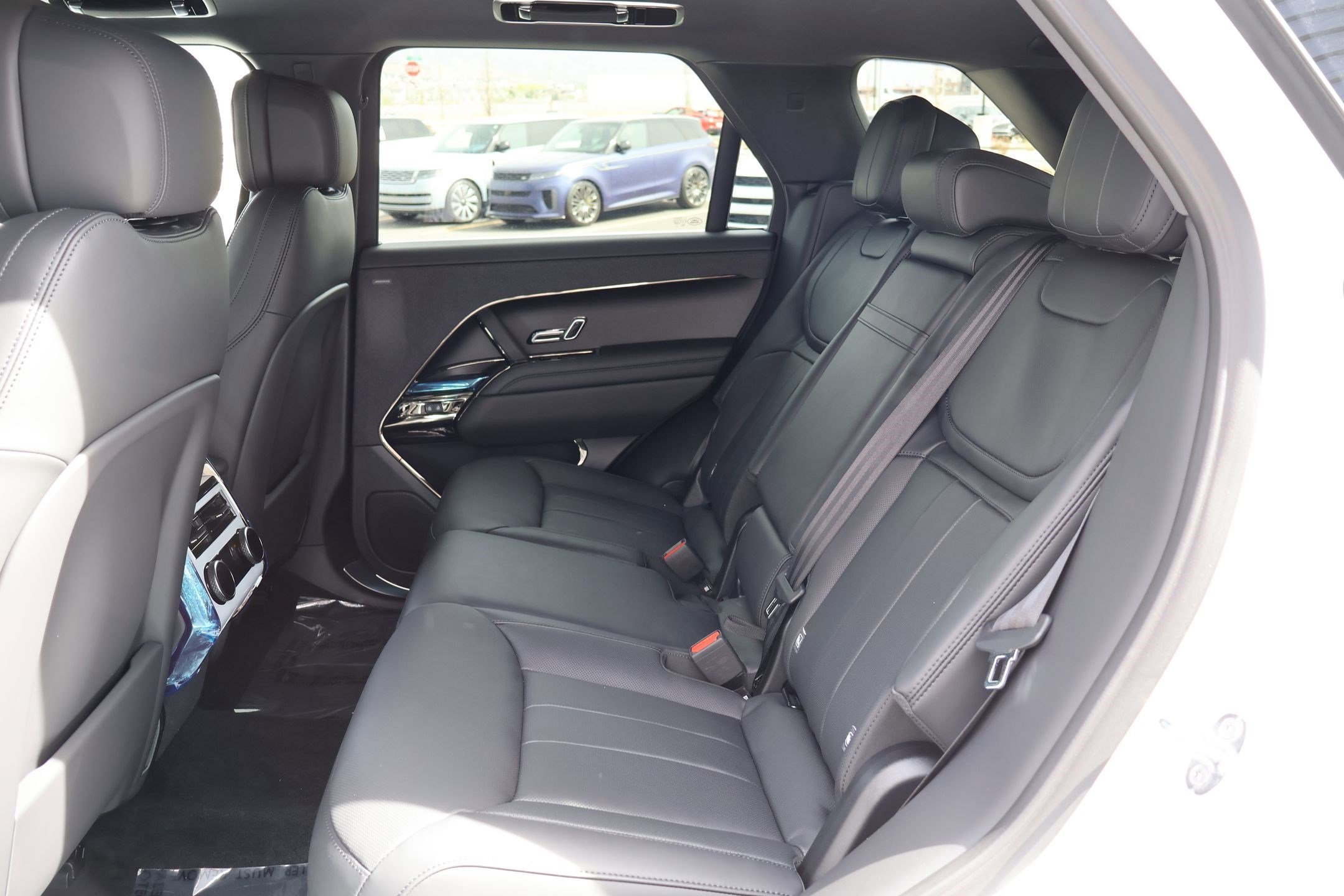 2026 Land Rover Range Rover Sport Dynamic SE - Photo 16