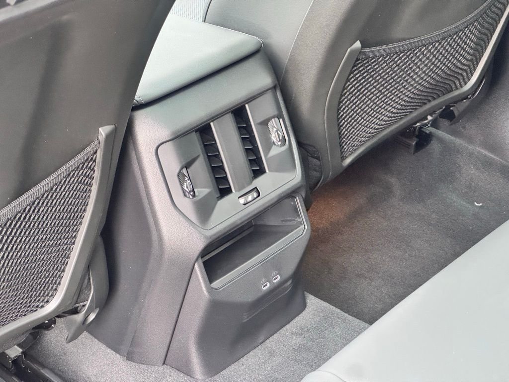 2026 BMW X3 30 - Photo 19