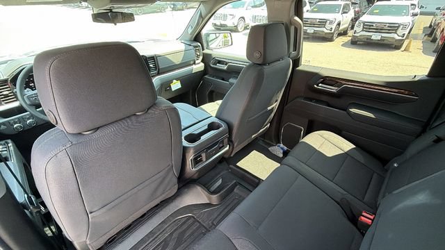 New 2026 Sterling Metallic GMC Elevation image 36