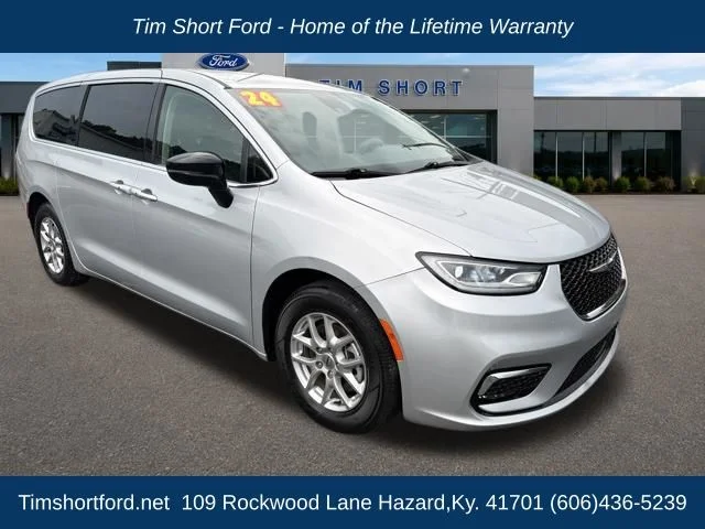 2024 Chrysler Pacifica