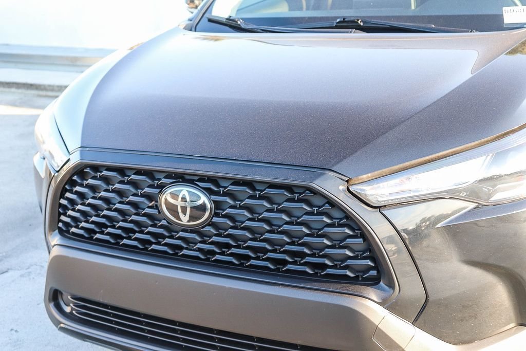 Used 2022 Jet Black Toyota LE image 6