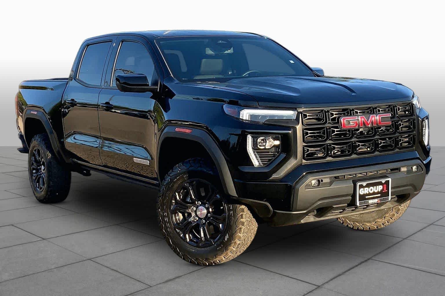 Pre-Owned 2024 GMC Canyon 2WD Elevation