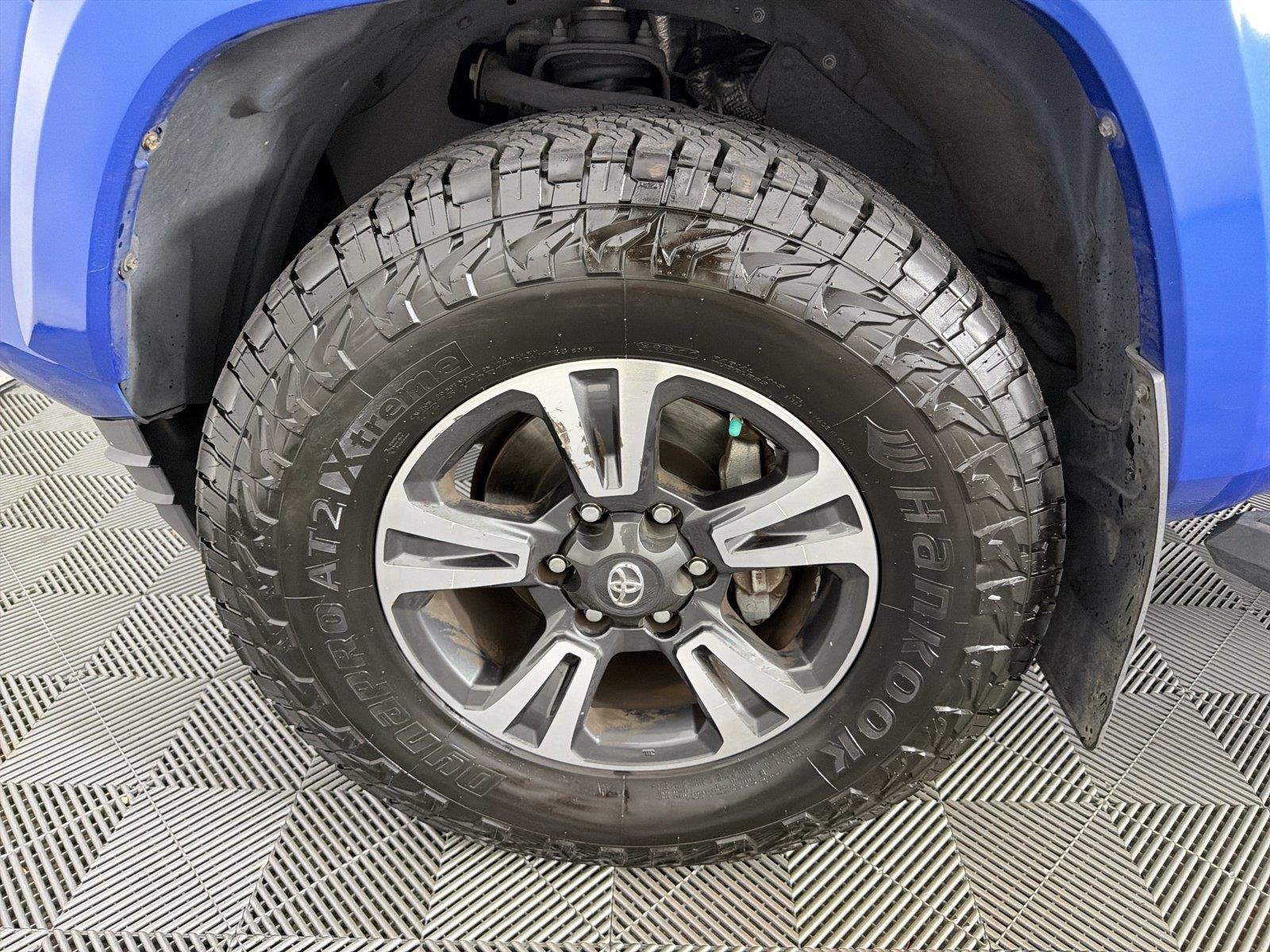 2018 Toyota Tacoma TRD Sport - Photo 9