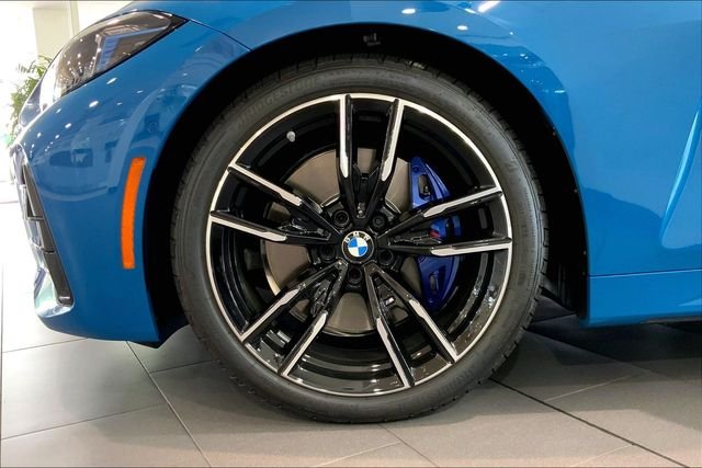 2026 BMW 4 Series M440i - Photo 11