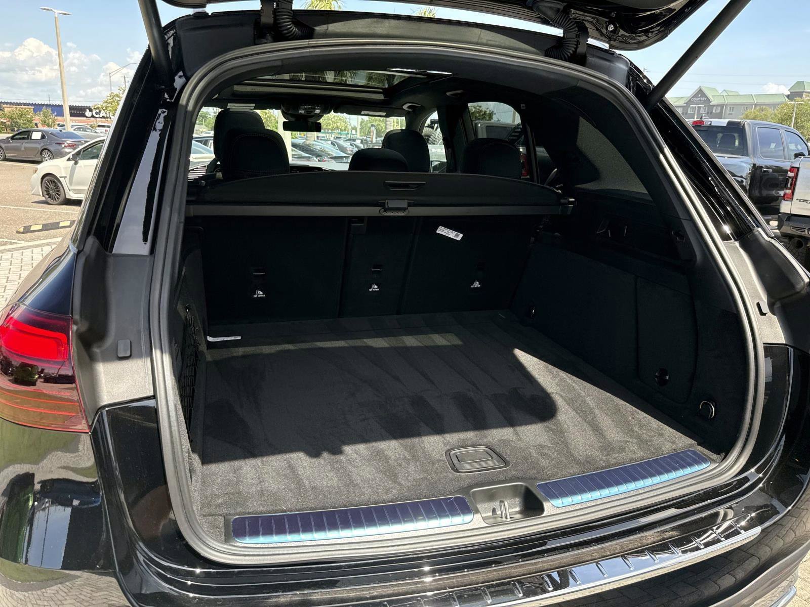New 2026 Black Mercedes-Benz 350 4MATIC® SUV image 10
