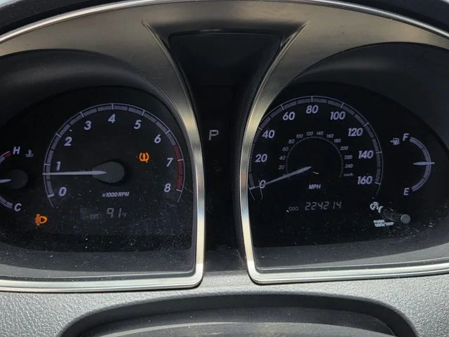 Used 2011 Black Toyota Limited image 18
