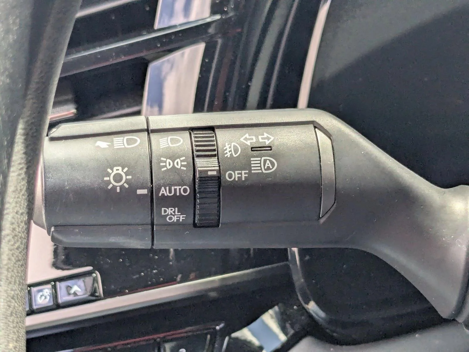 Used 2023 Nightfall Mica Lexus RX 350 Premium image 9