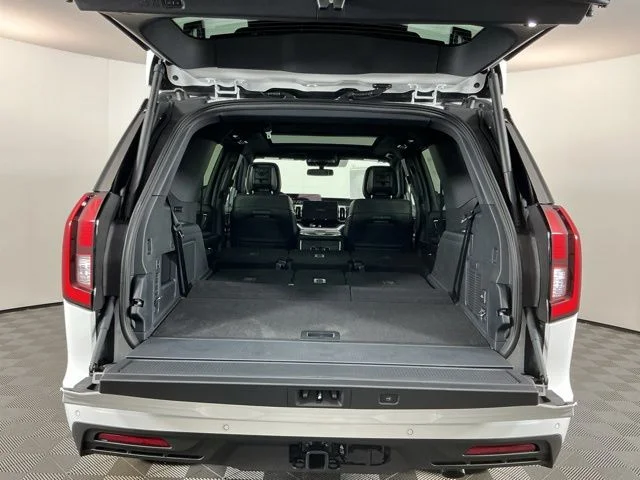 New 2026 Oxford White Ford Tremor image 34