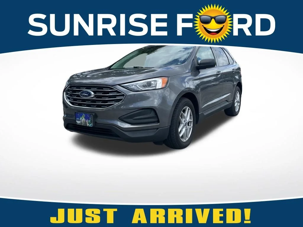 2021 Ford Edge SE's photo
