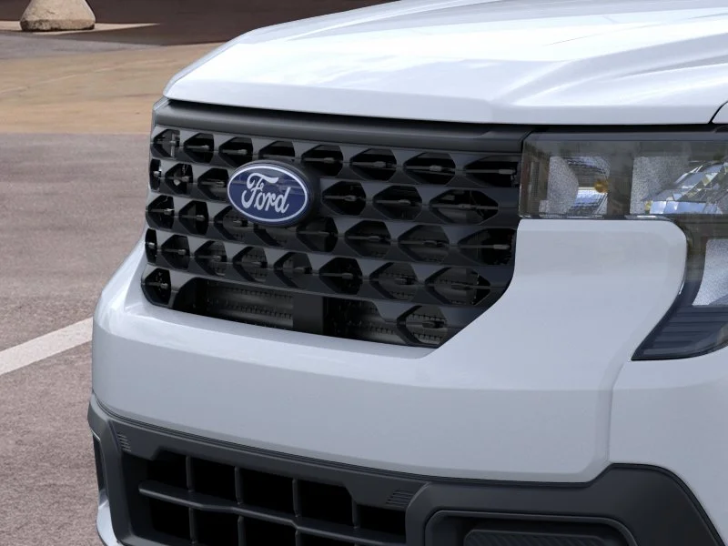 New 2026 Space White Metallic Ford XLT image 31