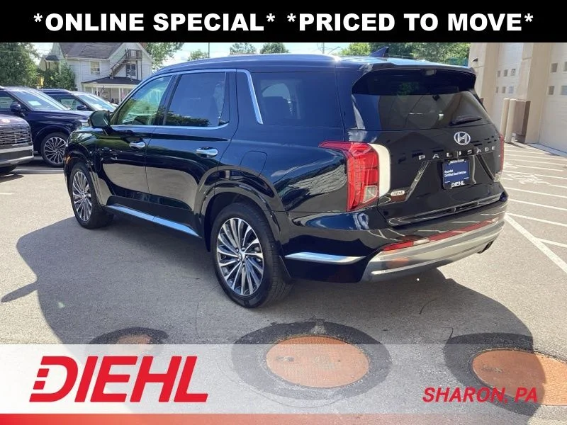 Used 2023 Black Hyundai Calligraphy image 5