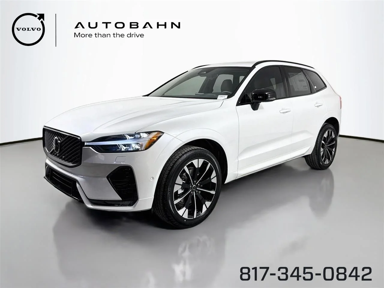 2026 Volvo XC60 B5 Plus Dark AWD's photo