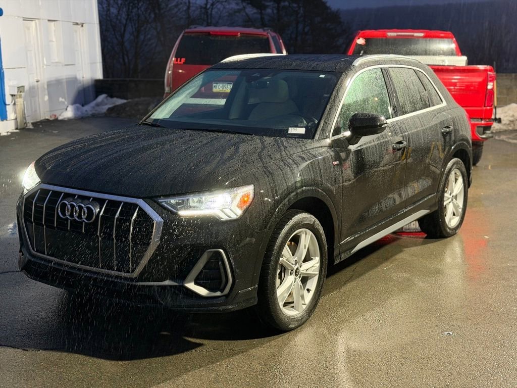 2023 Audi Q3 S Line Premium