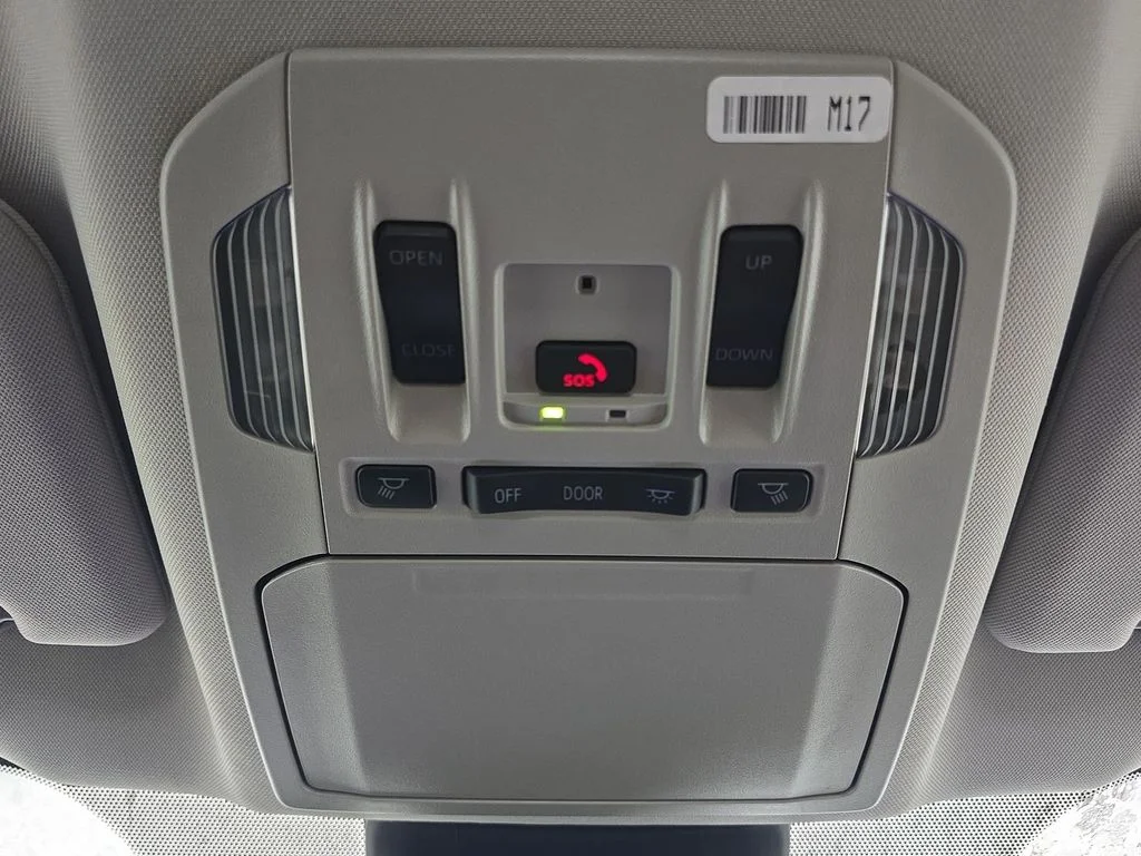 Used 2024  Toyota XLE image 29