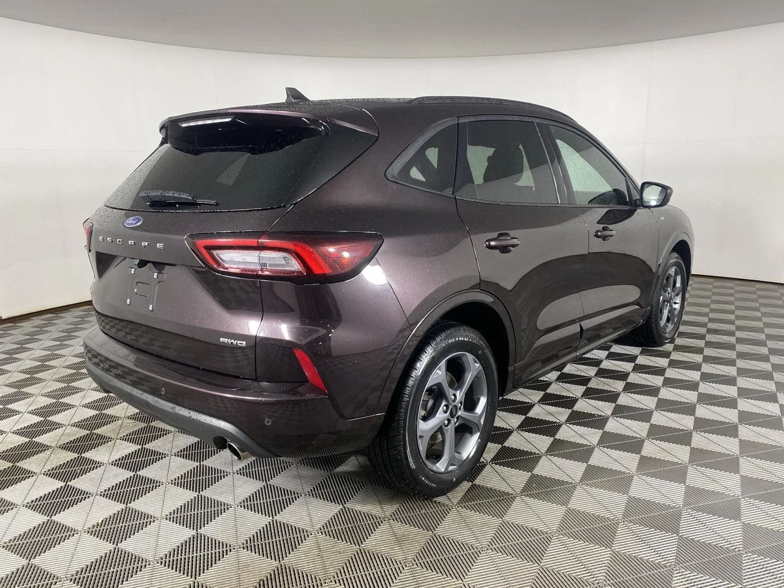 Used 2023 Cinnabar Red Ford ST-Line image 17