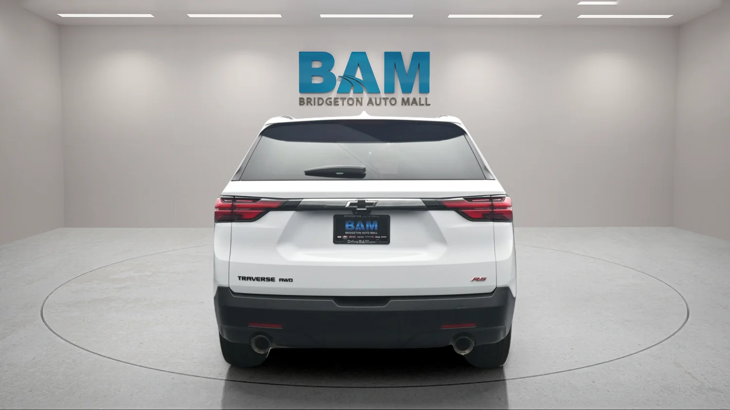 Used 2023 White Chevrolet RS image 5