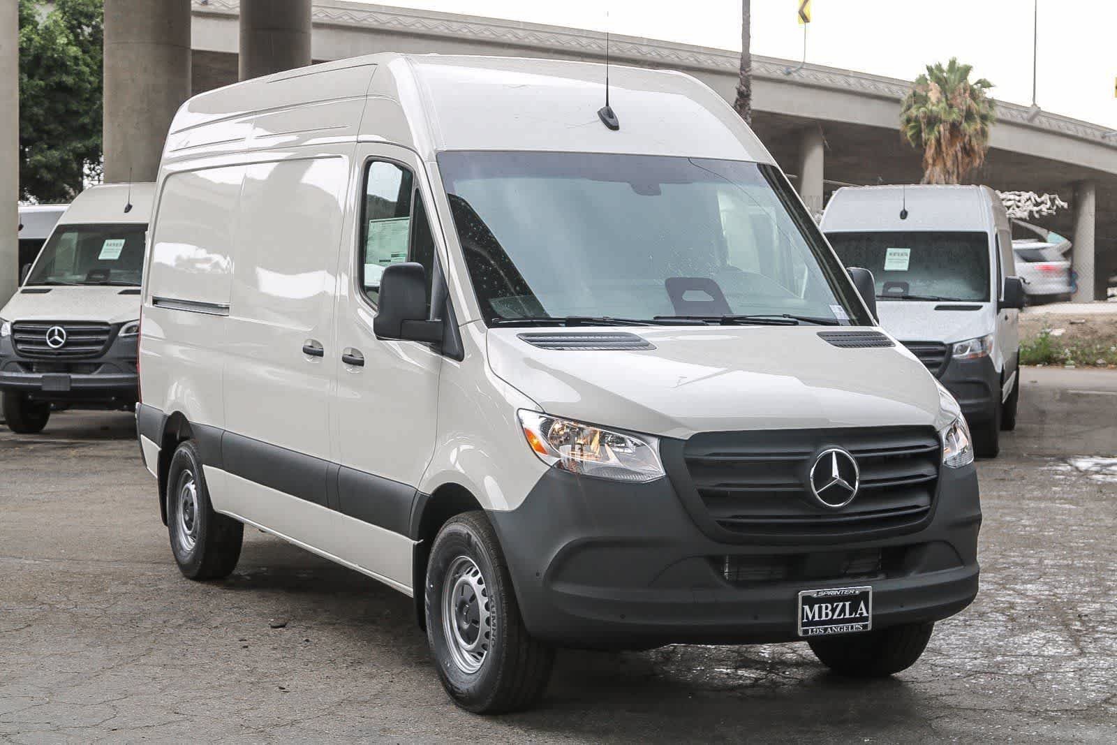 2025 Mercedes-Benz Sprinter Cargo Van Base - Photo 29
