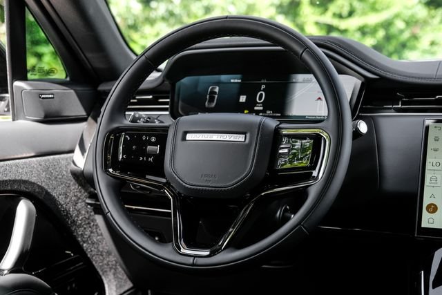 New 2026  Land Rover Dynamic SE image 19