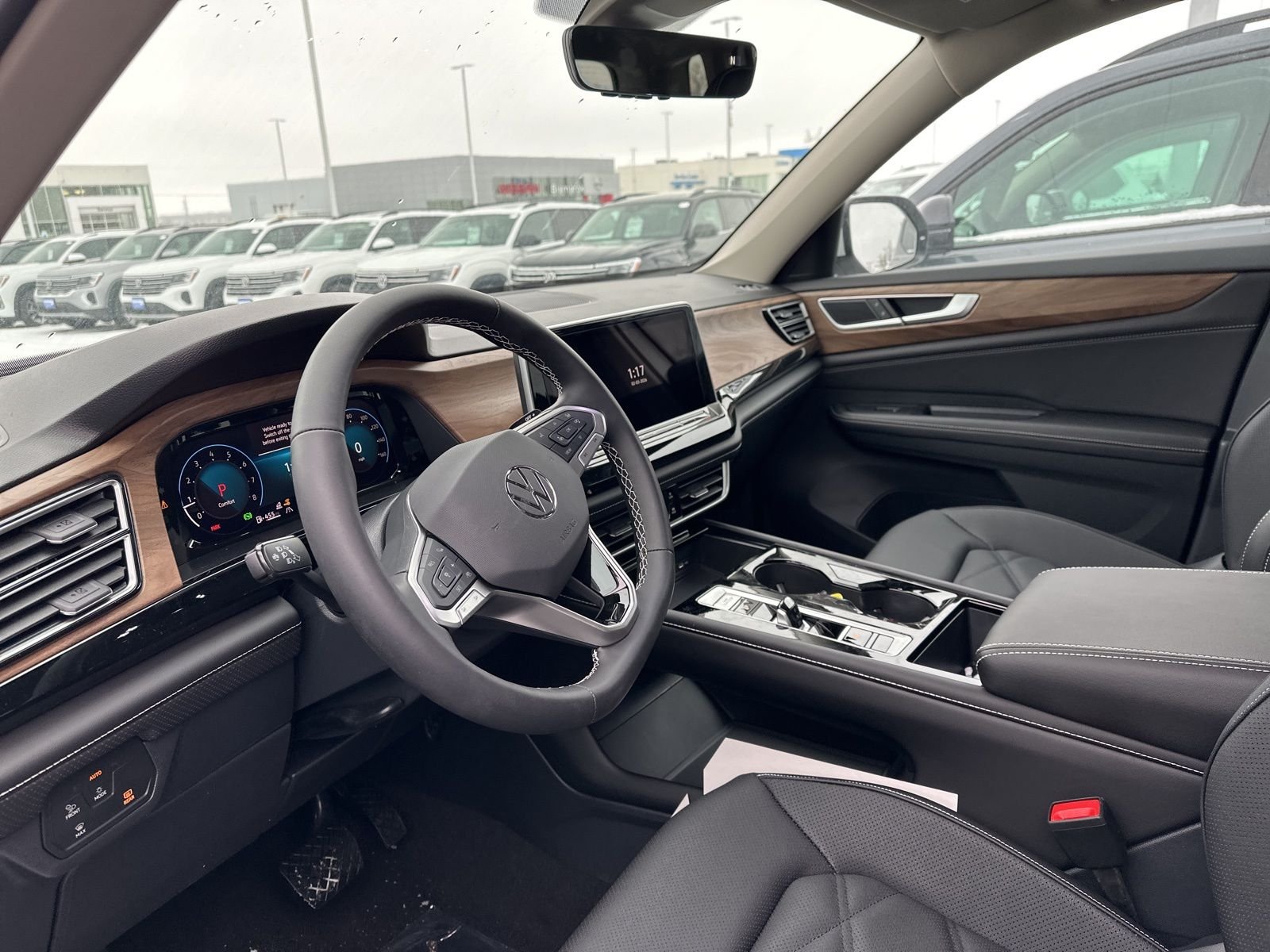 New 2026 White/off-white Volkswagen 2.0T SE w/Technology image 12