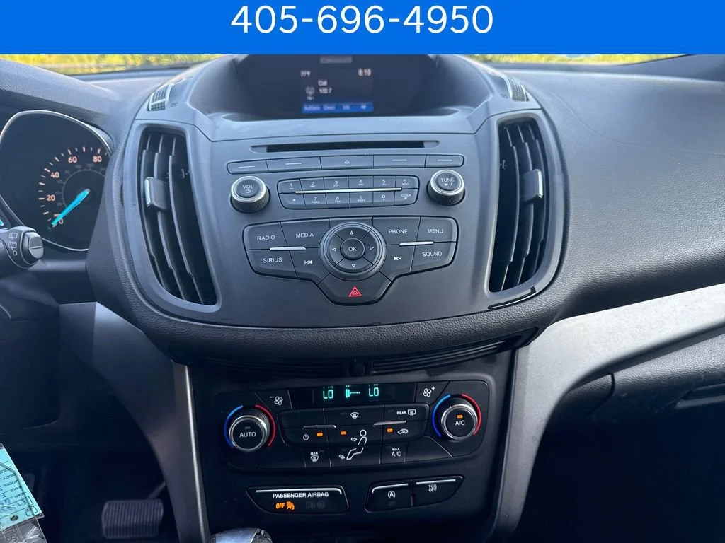Pre-Owned 2017 Ford Escape SE