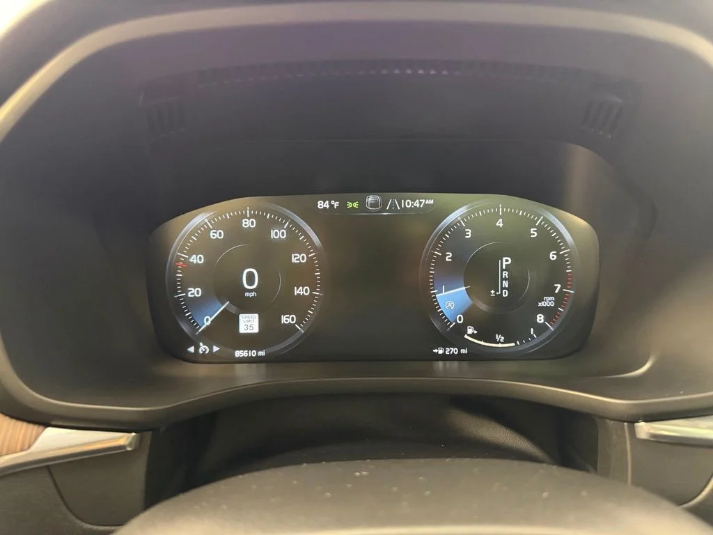 2021 Volvo XC60 Momentum - Photo 24