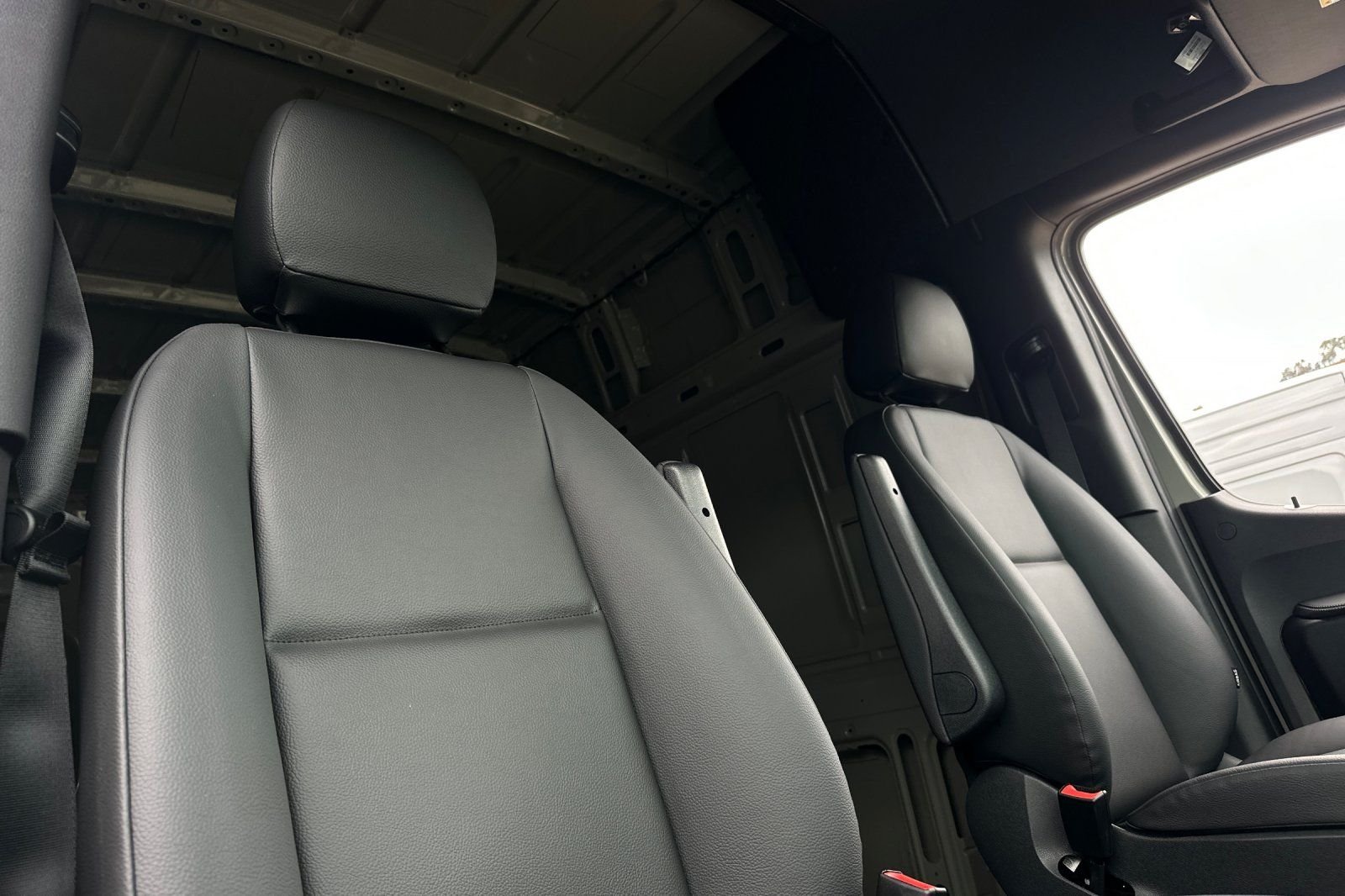 2026 Mercedes-Benz Sprinter Cargo Van Base - Photo 30