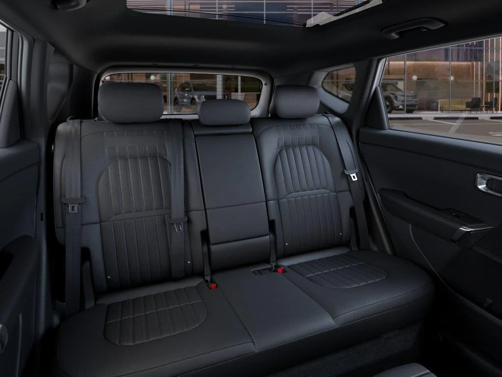 New 2027 Snow White Pearl Kia X-Line S image 16