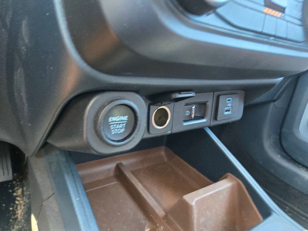 Used 2023 Atlas Blue Metallic Ford Lariat image 24