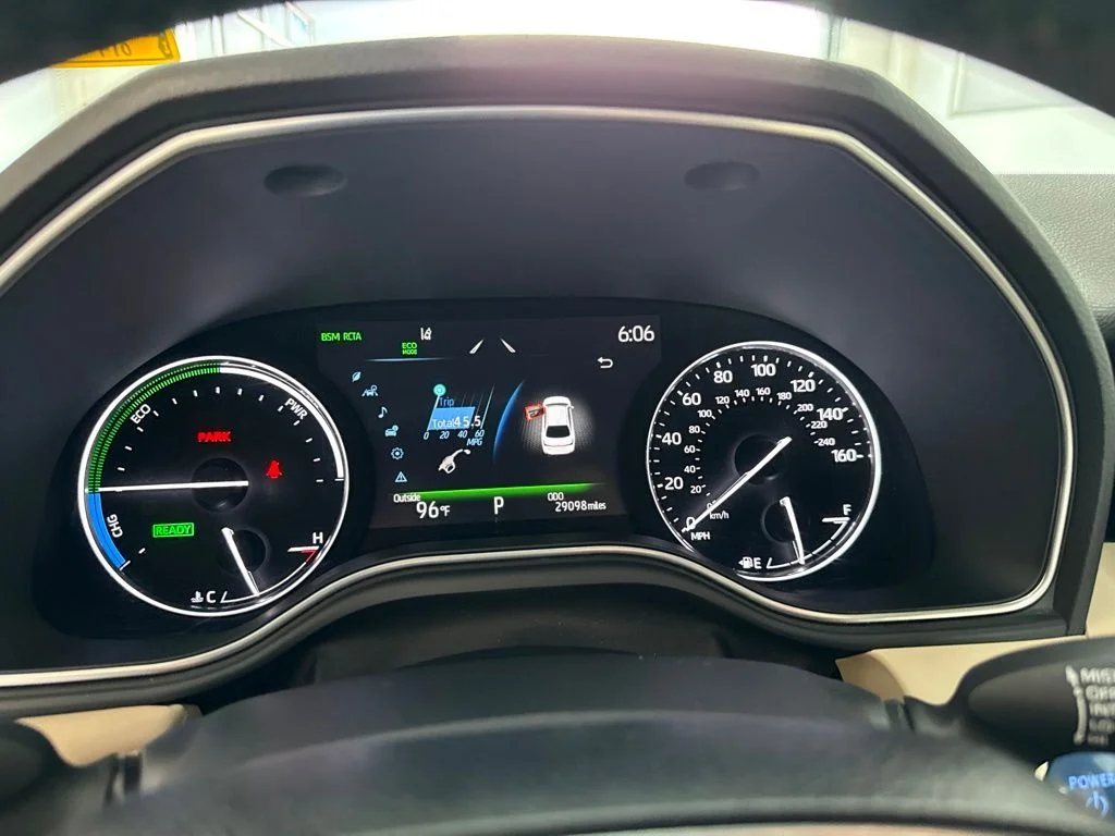 Used 2020 Pearl Toyota Limited image 20